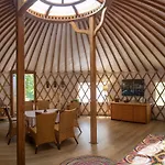 Glamping Podgrodzie *