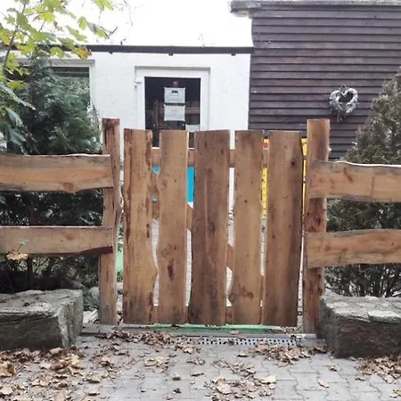 豪华帐篷 Glamping Podgrodzie 新瓦尔普诺