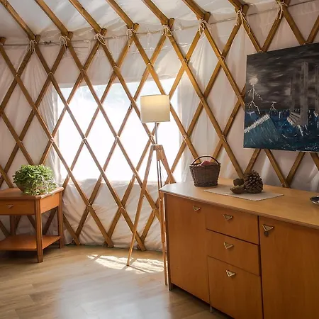 ラグジュアリーテント Glamping Podgrodzie