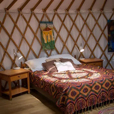 Glamping Podgrodzie *