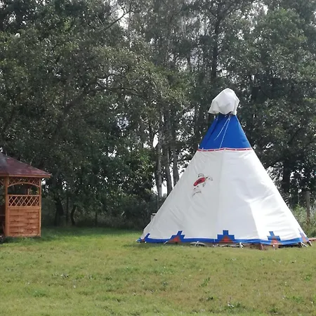 Campo de lujo Glamping Podgrodzie *