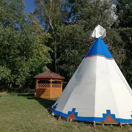 Luxussátor Glamping Podgrodzie