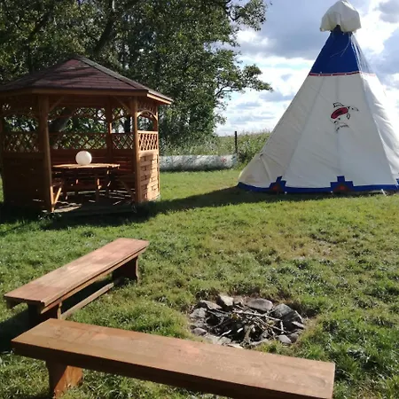 Glamping Podgrodzie 豪华帐篷