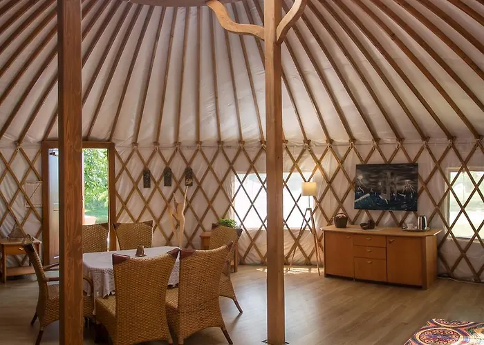 Glamping Podgrodzie *