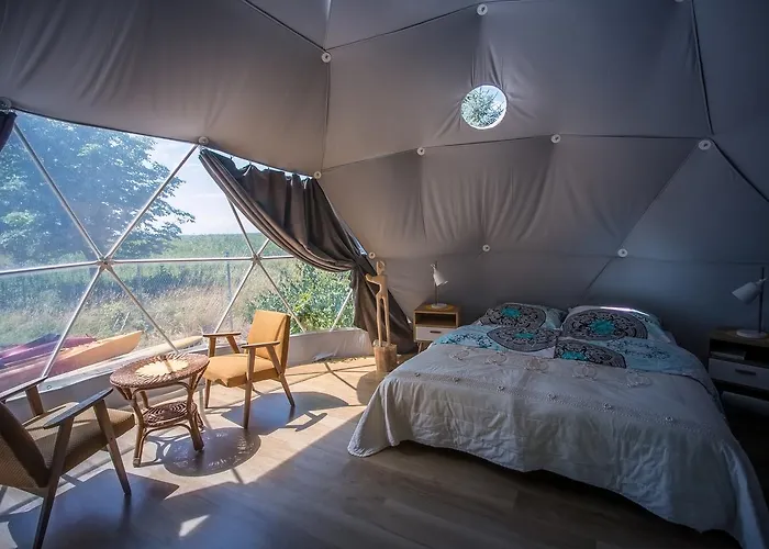 Luksustelt Glamping Podgrodzie Nowe Warpno