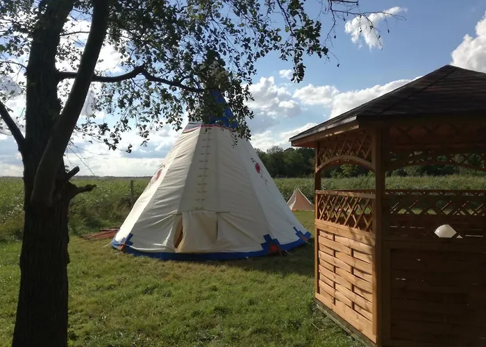 Luxusní stan Glamping Podgrodzie Nowe Warpno