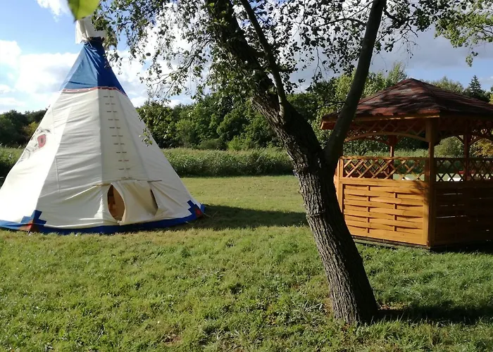 Glamping Podgrodzie Luxusní stan