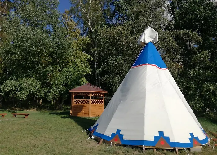 Luxusní stan Glamping Podgrodzie
